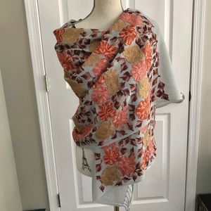 Extra fine wool, embroidered shawl.